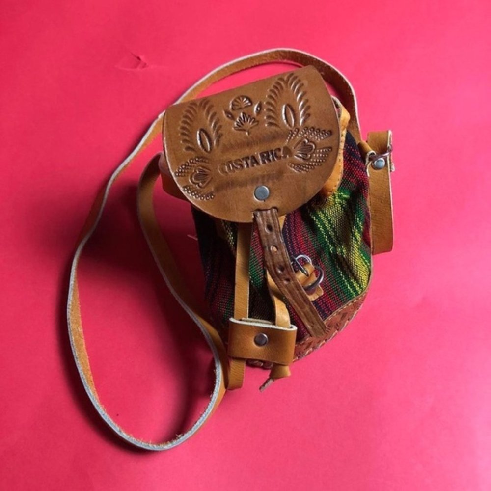 Costa Rica mini backpack ?????